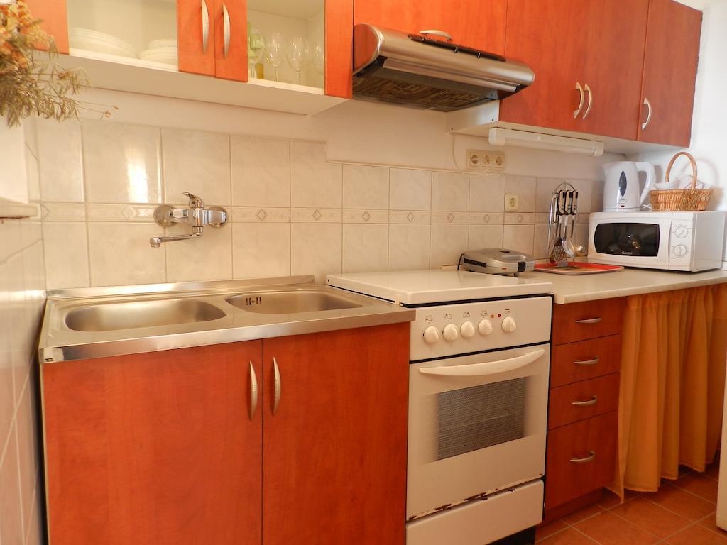 Apartment Mihalj Jadrija-Ground Floor Habitación foto